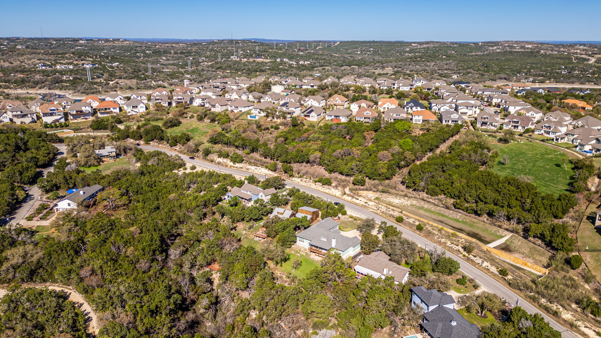 main property photo 10