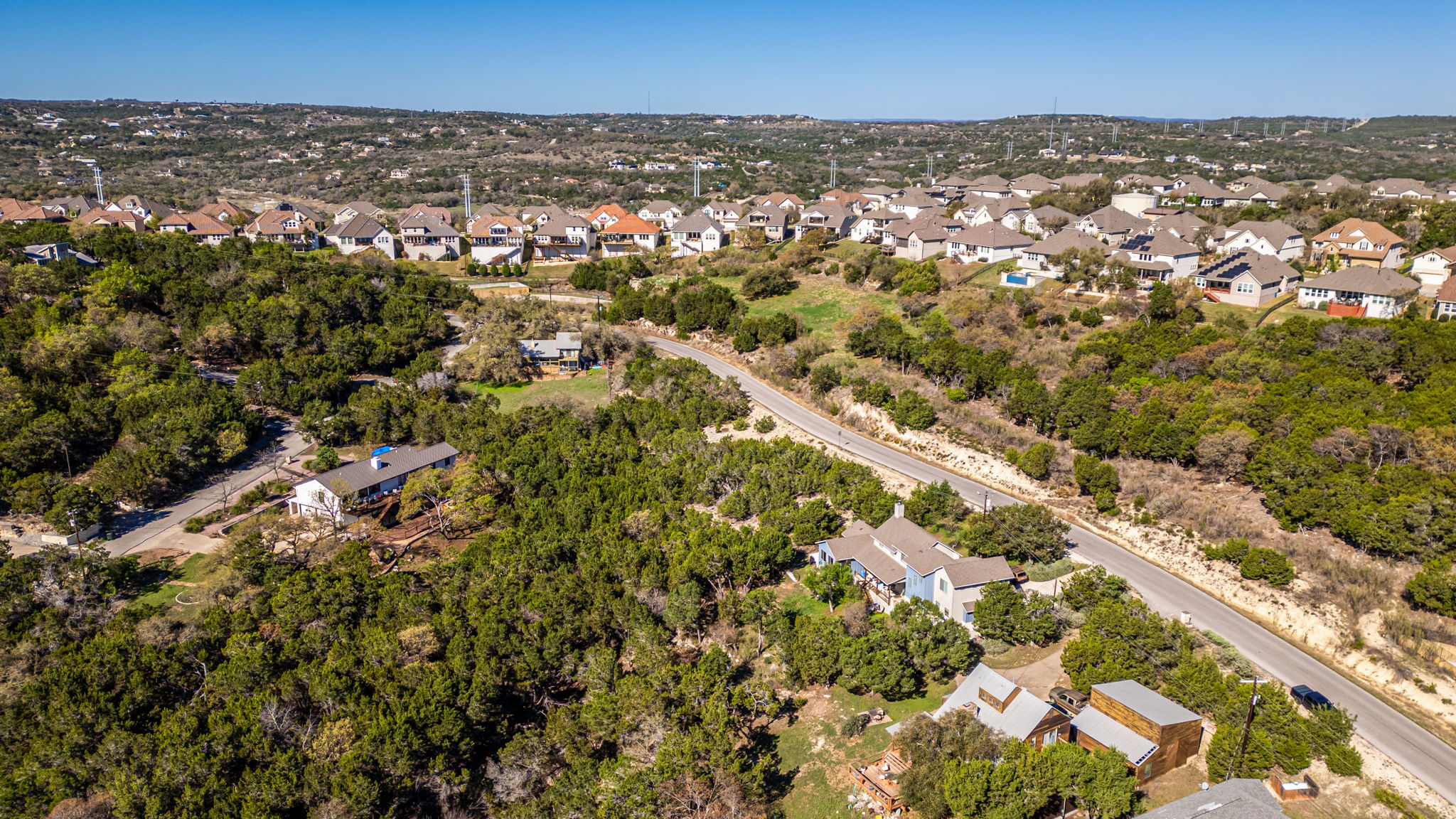 main property photo 11