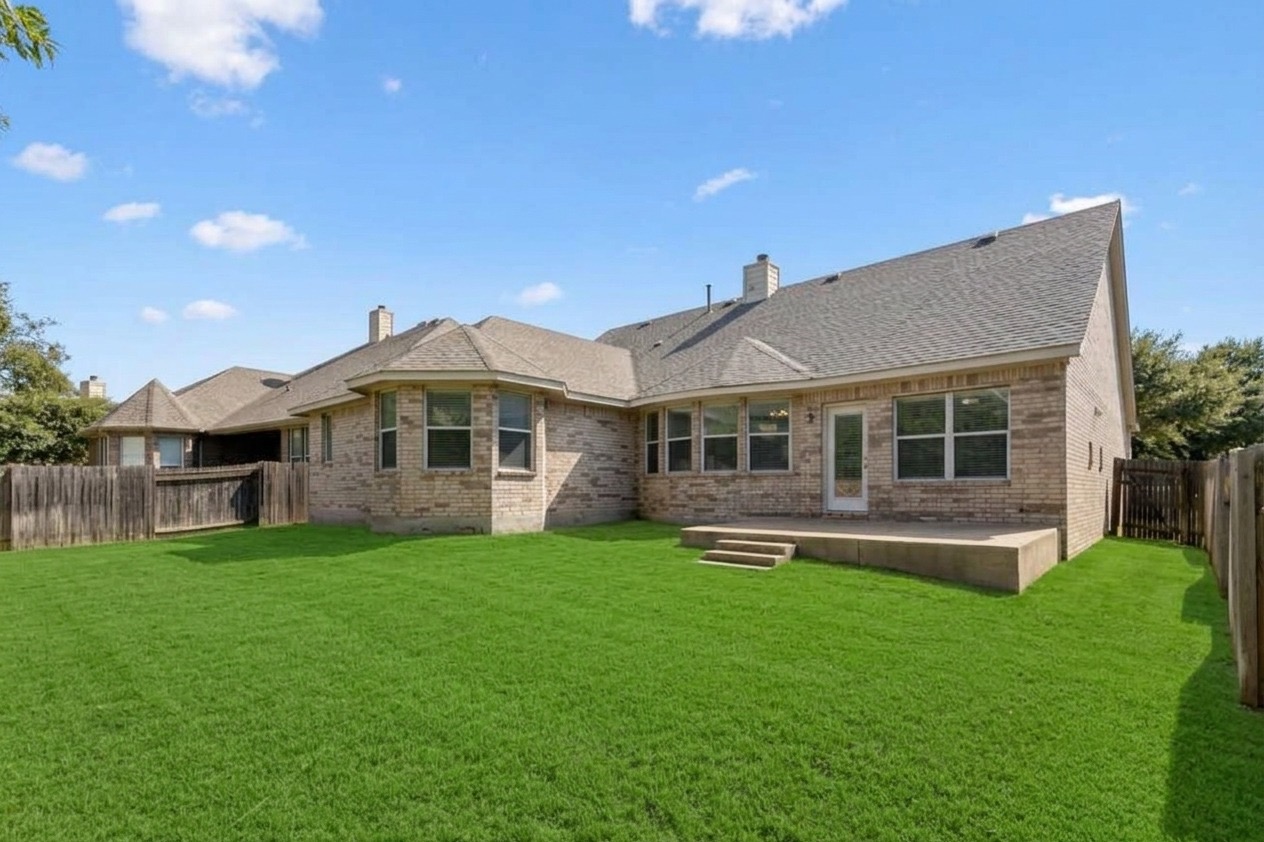 main property photo 4