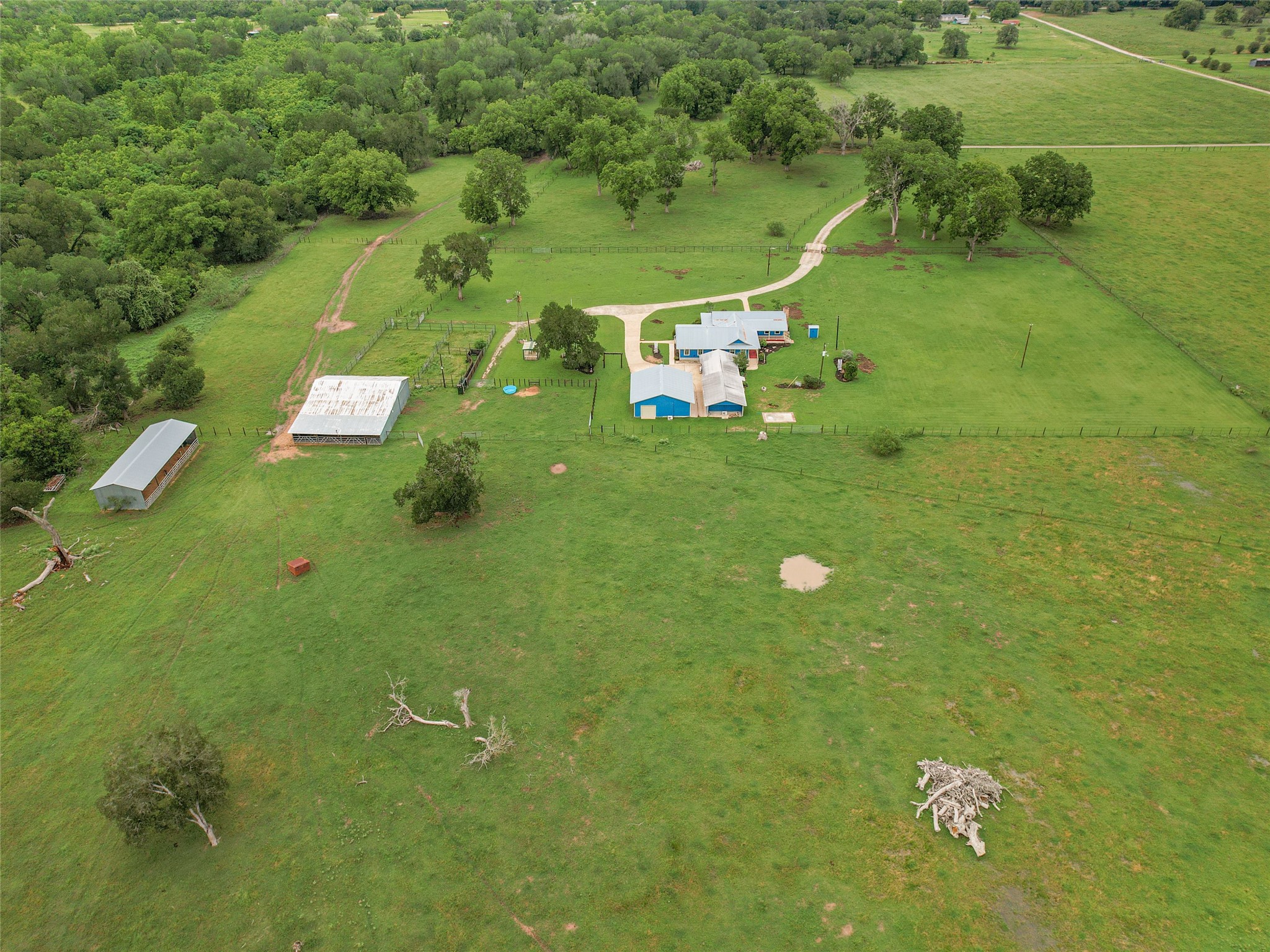 main property photo 35