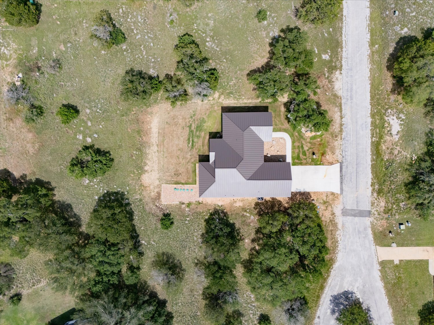 main property photo 26
