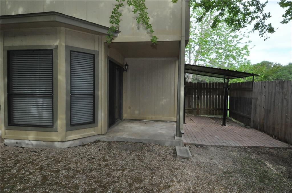 main property photo 14