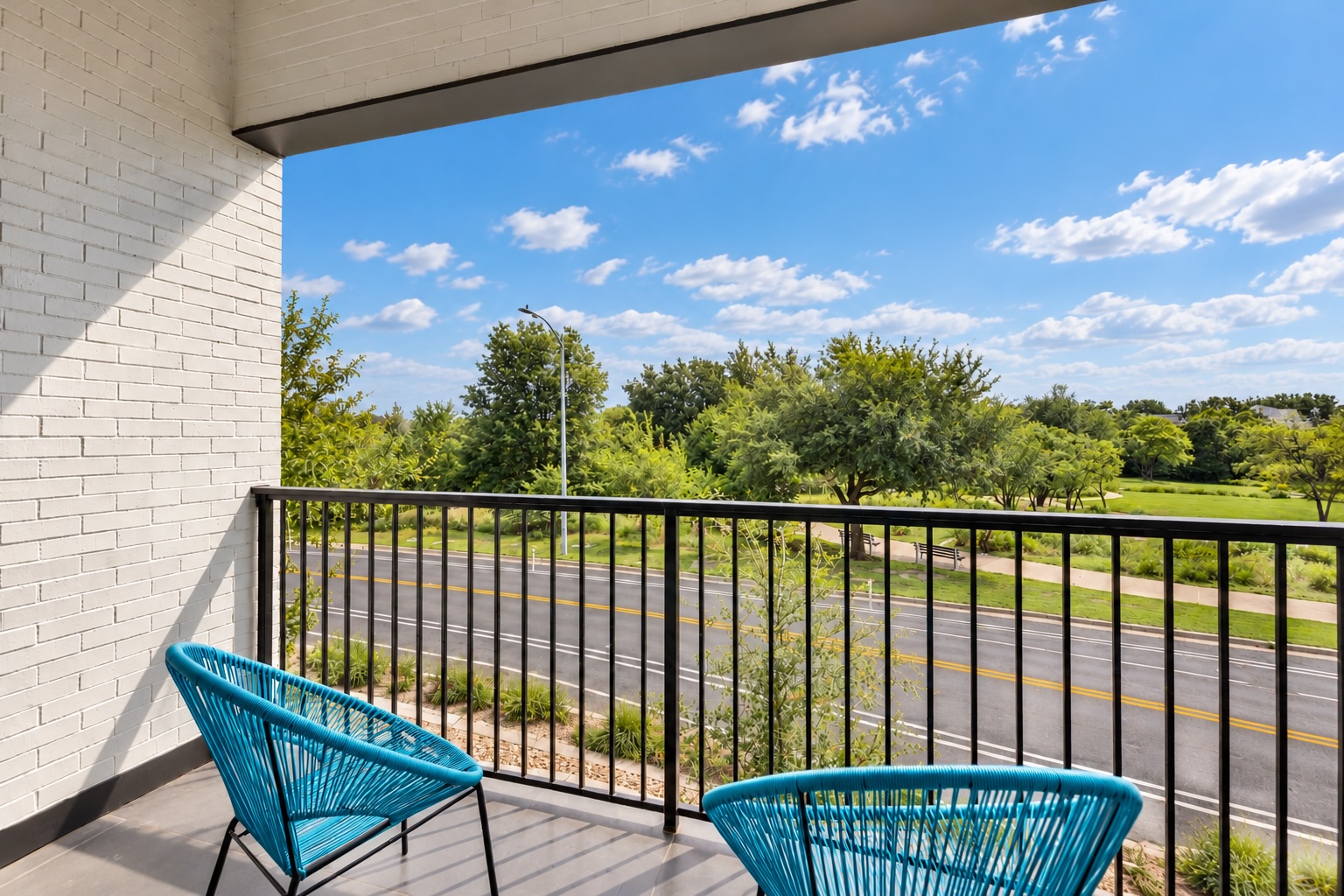 main property photo 28