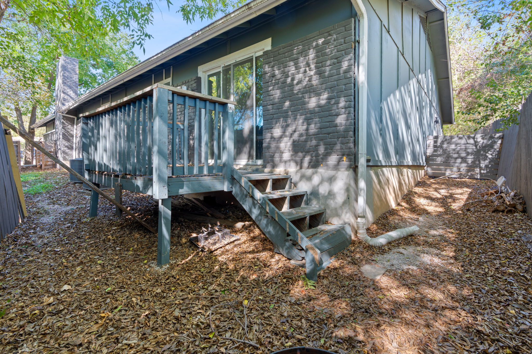 main property photo 13