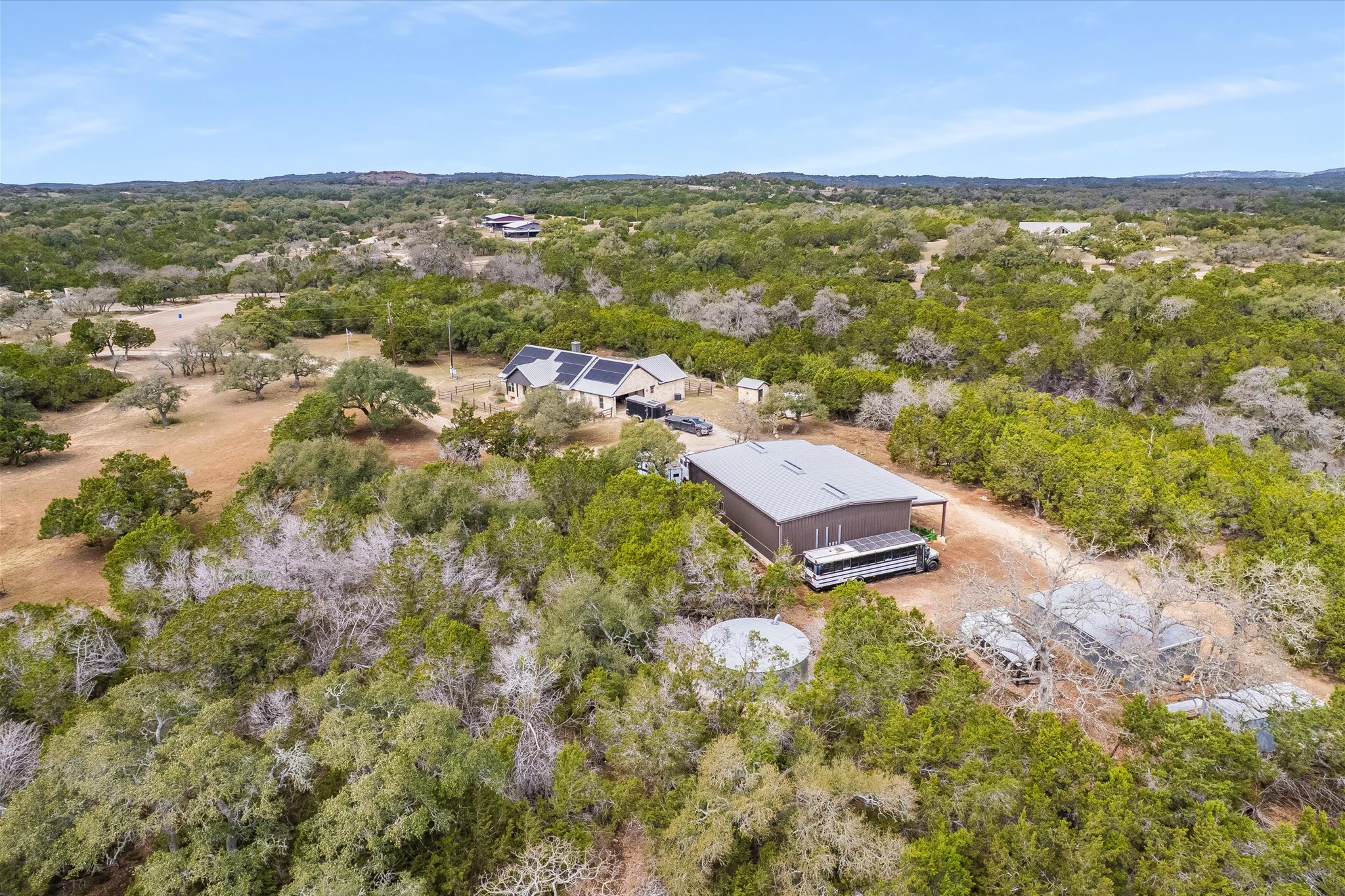 main property photo 33