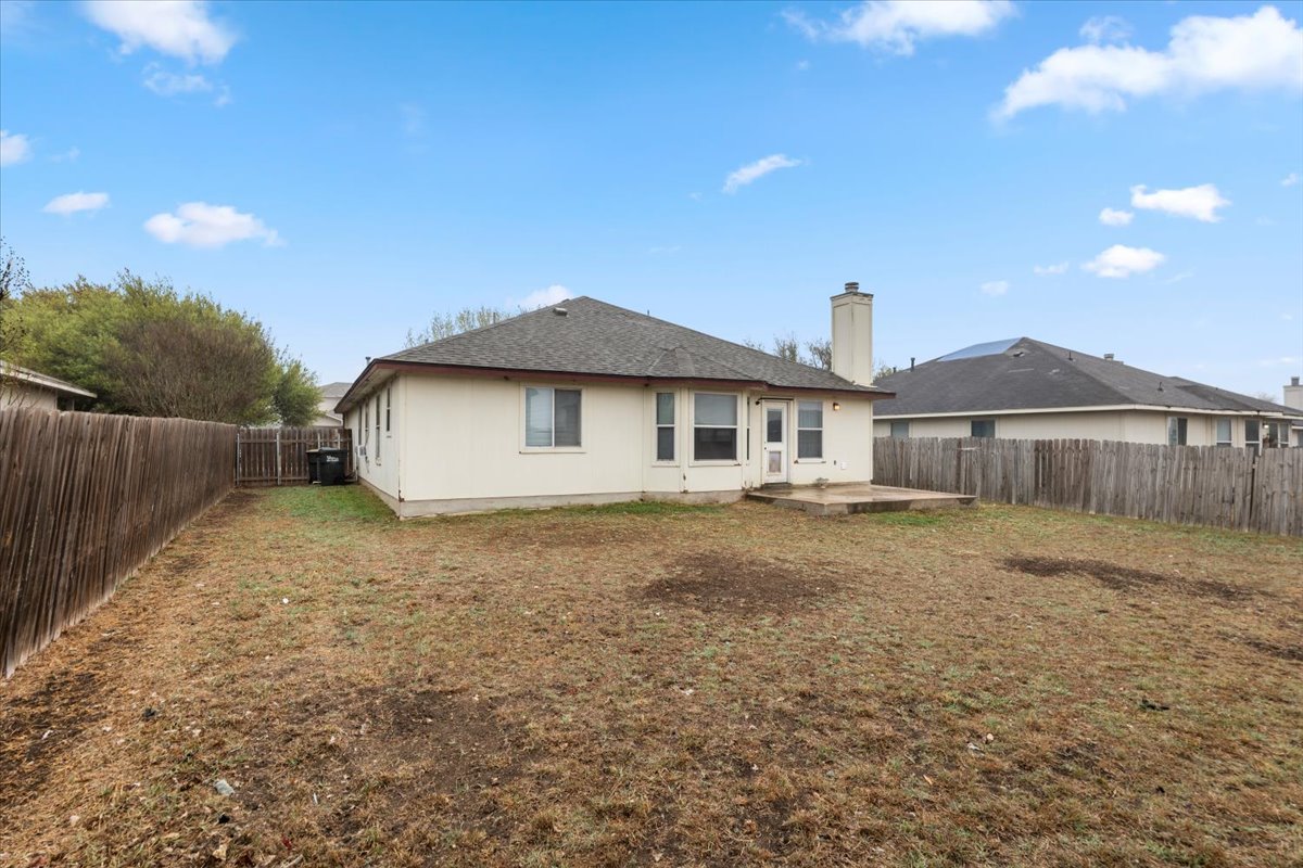 main property photo 31