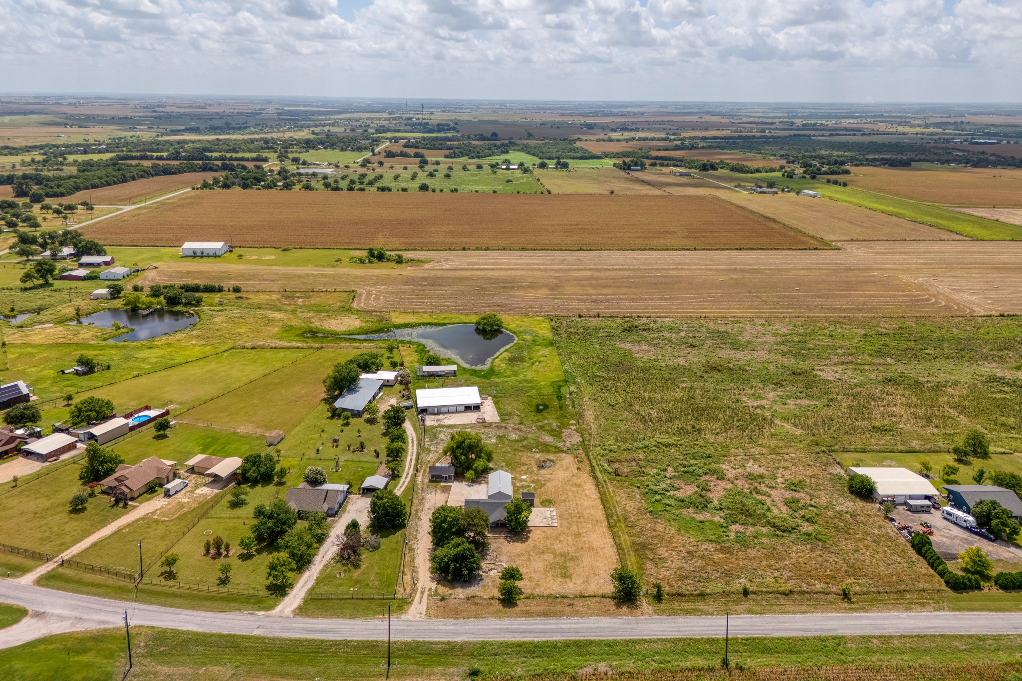 main property photo 27