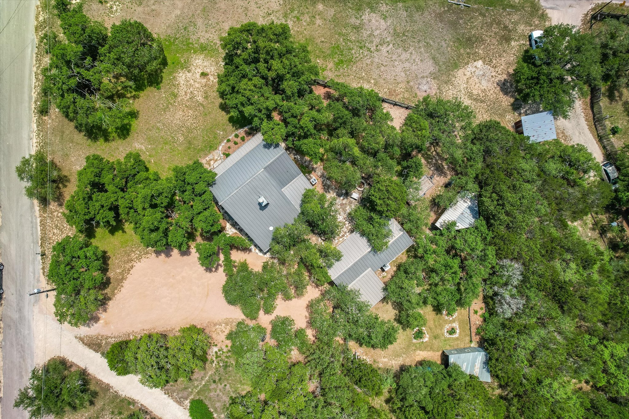 main property photo 29