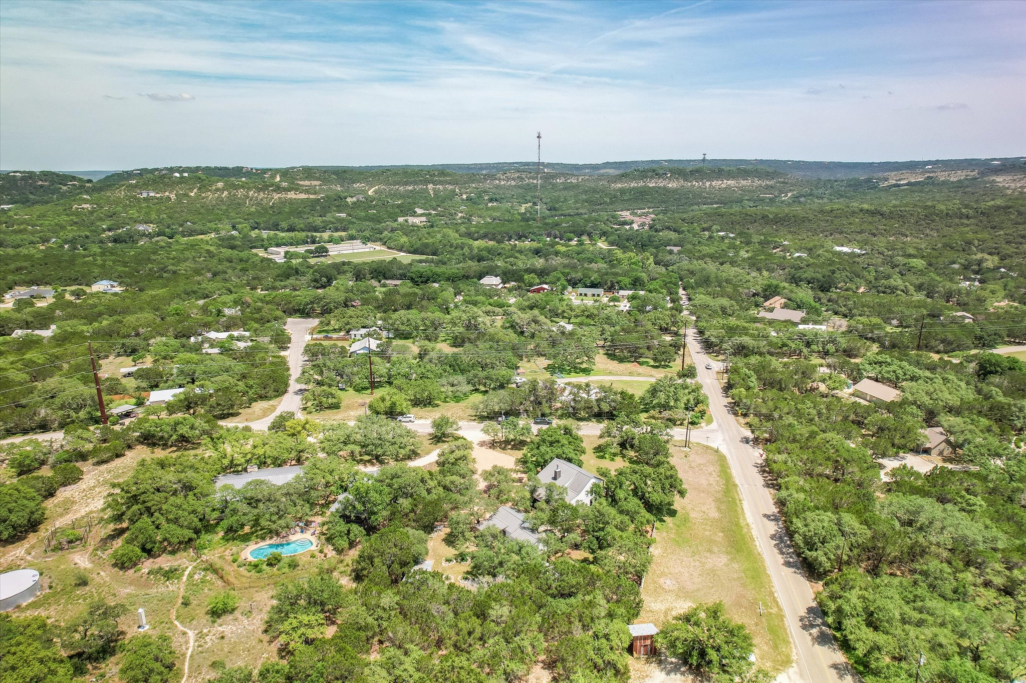 main property photo 31