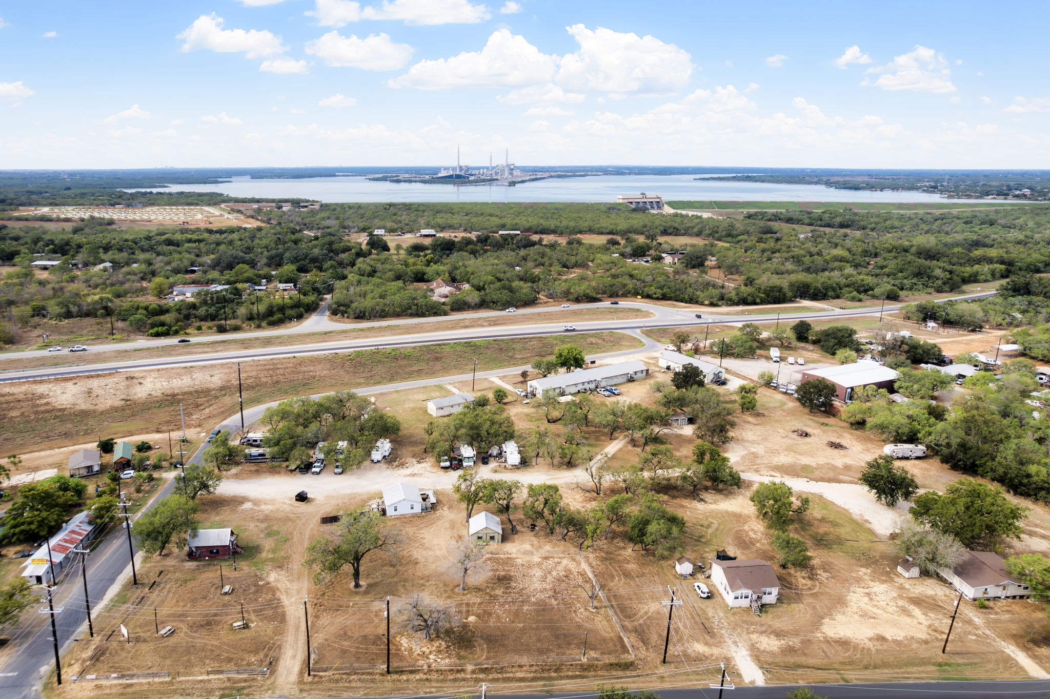 main property photo 7