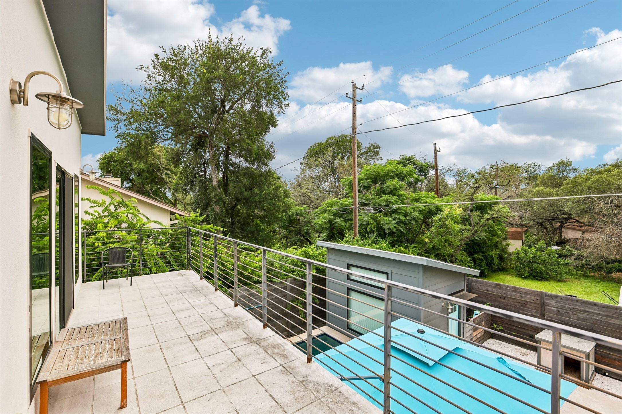 main property photo 23