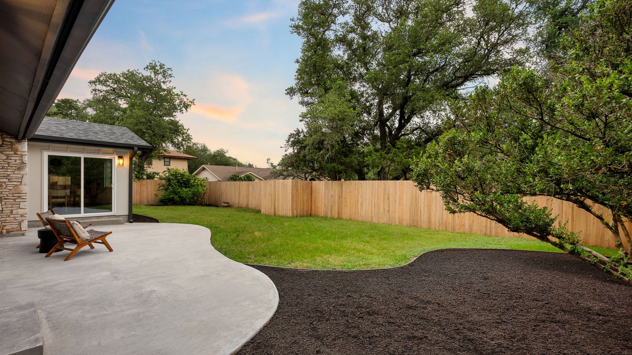 main property photo 29