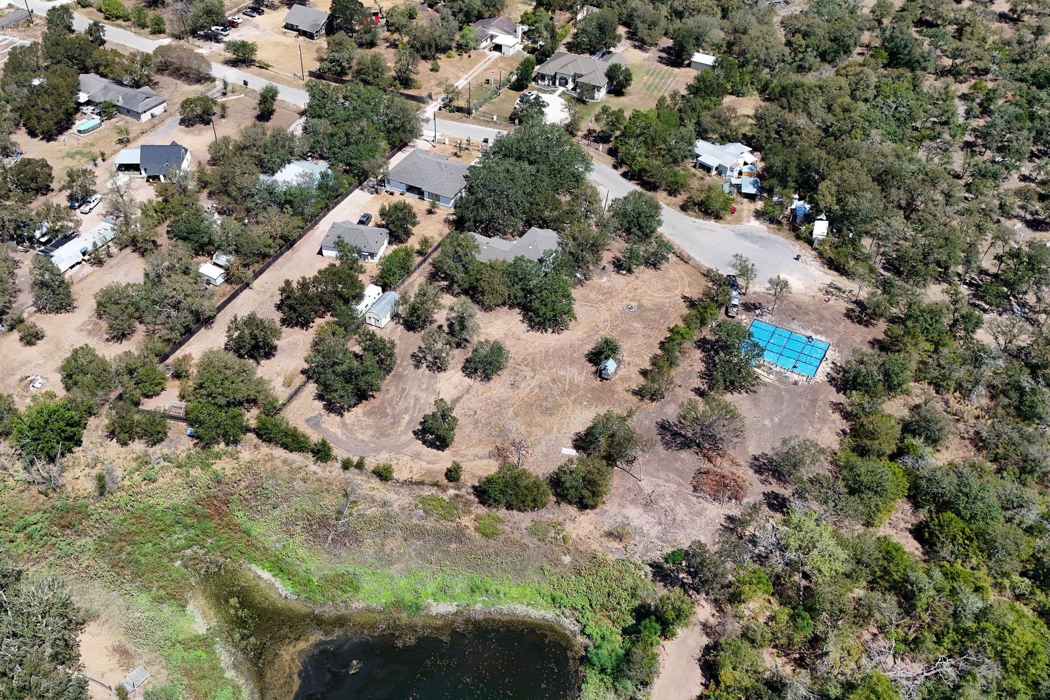 main property photo 30