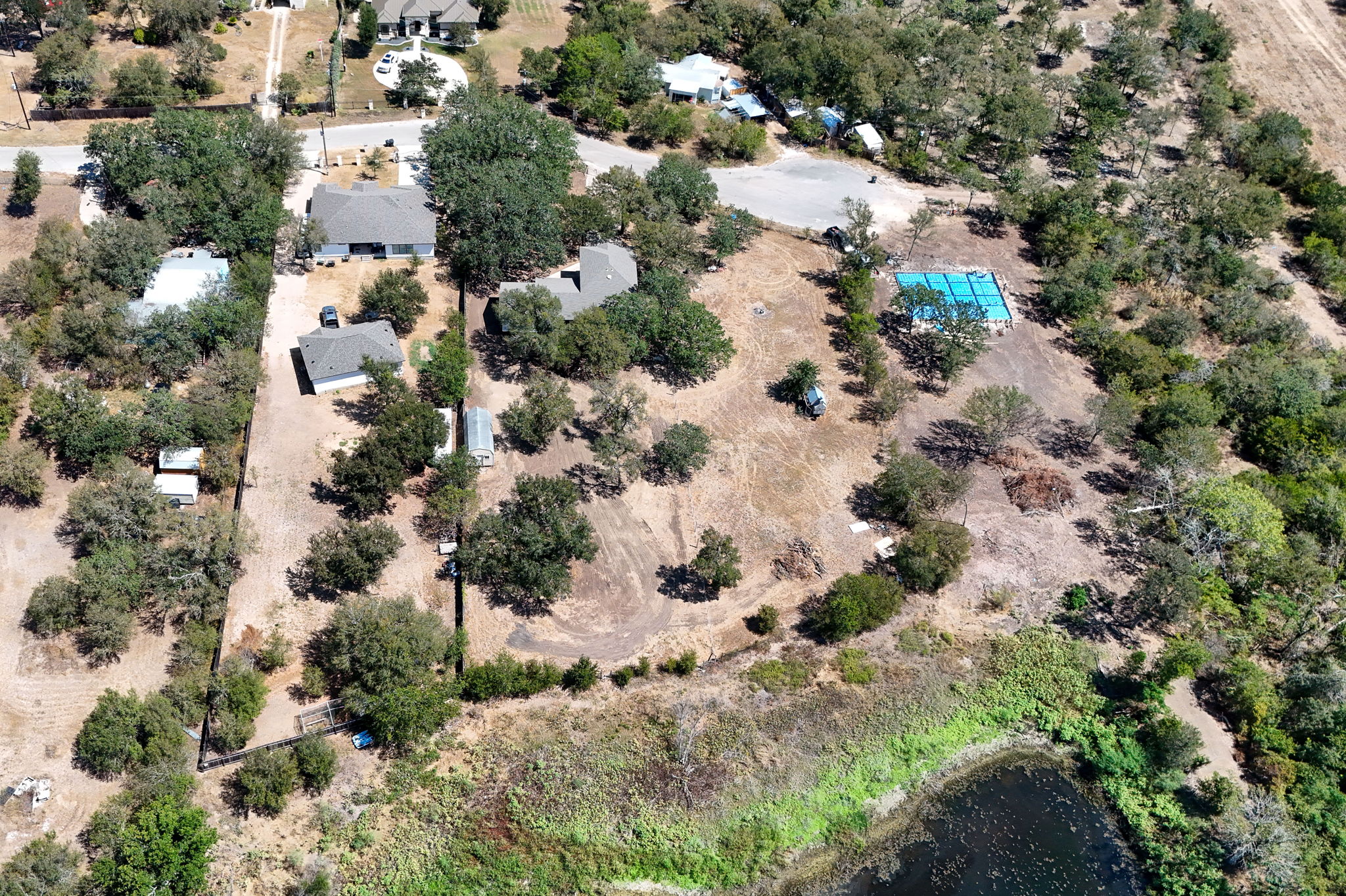 main property photo 31