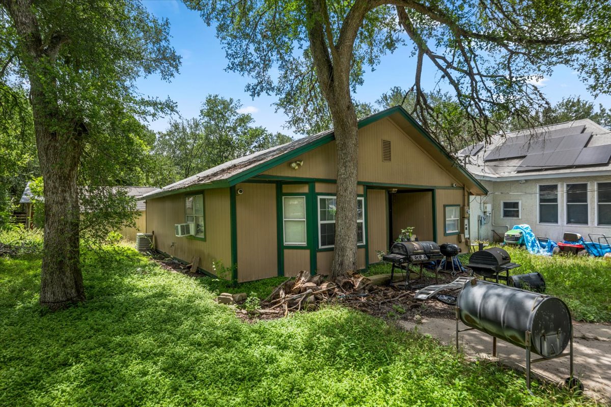 main property photo 5
