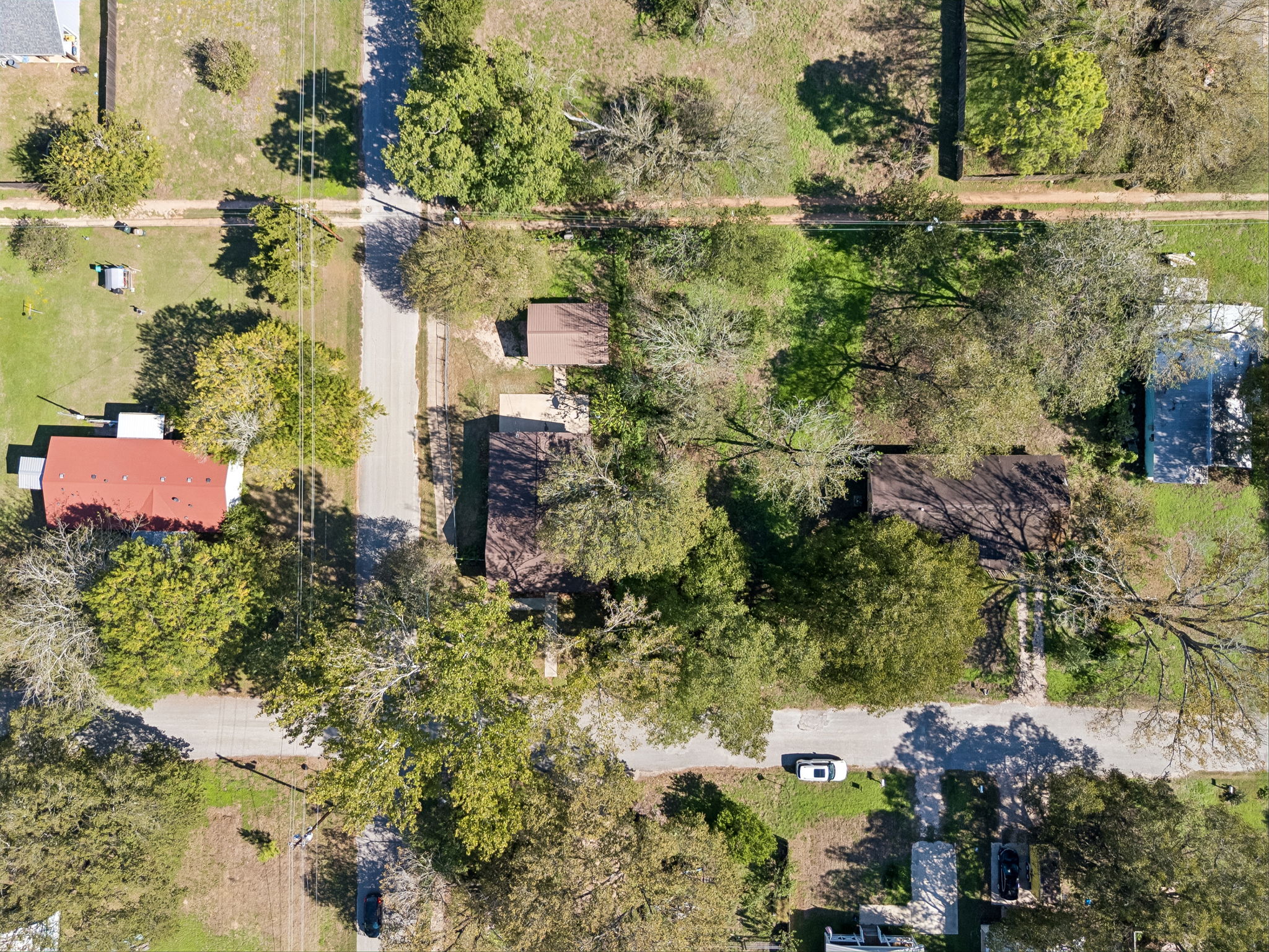 main property photo 34