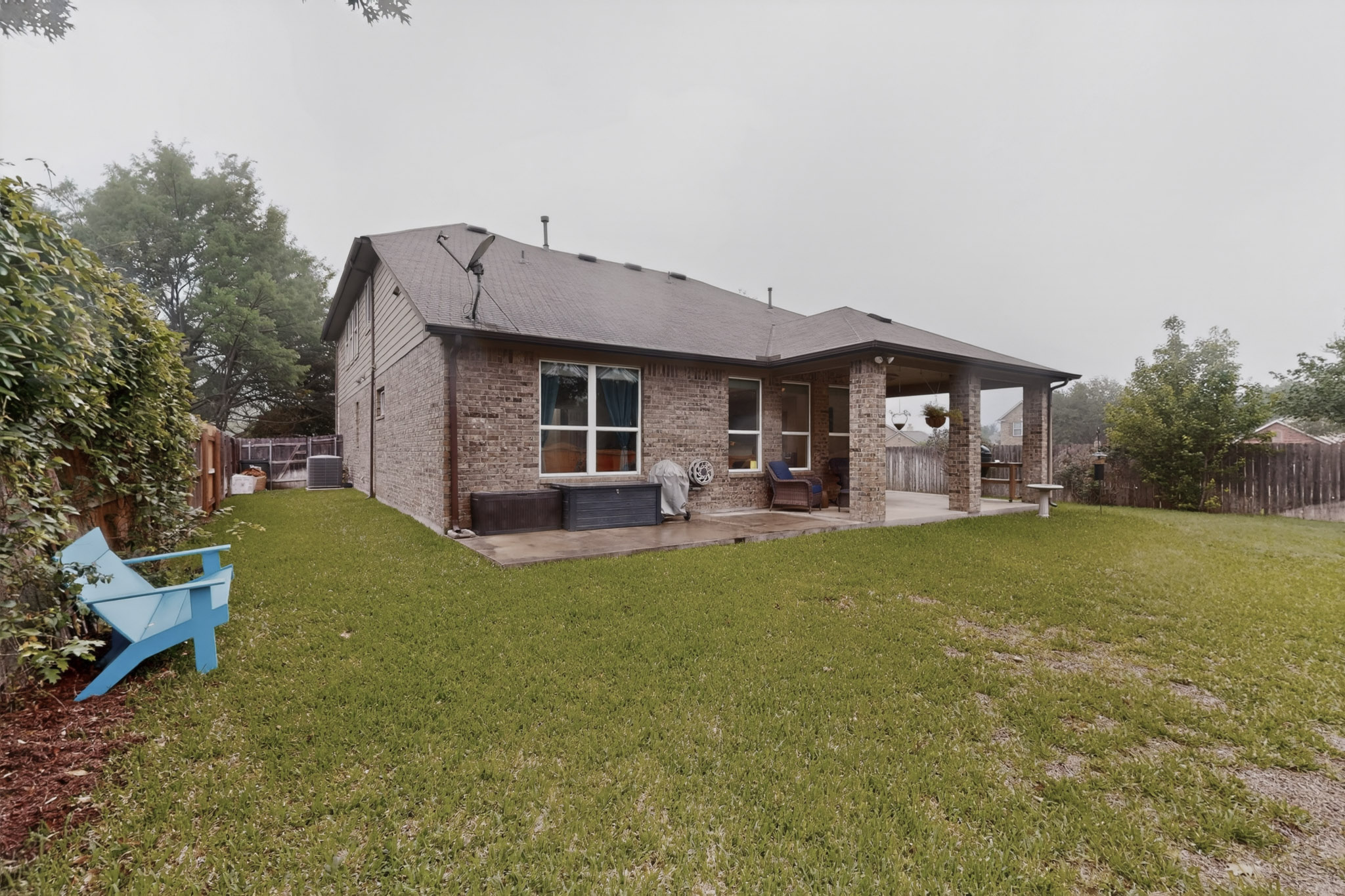 main property photo 29