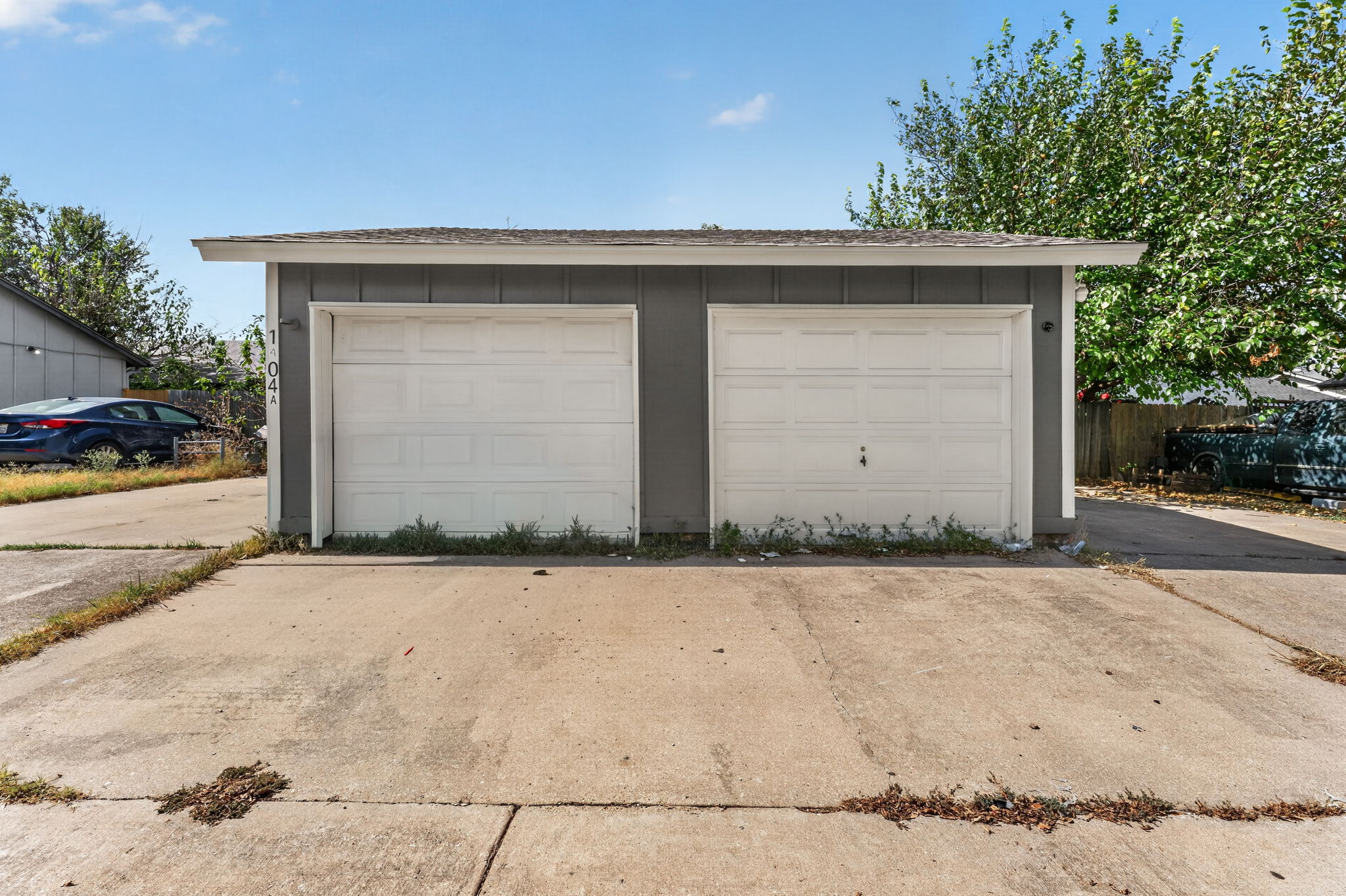 main property photo 22