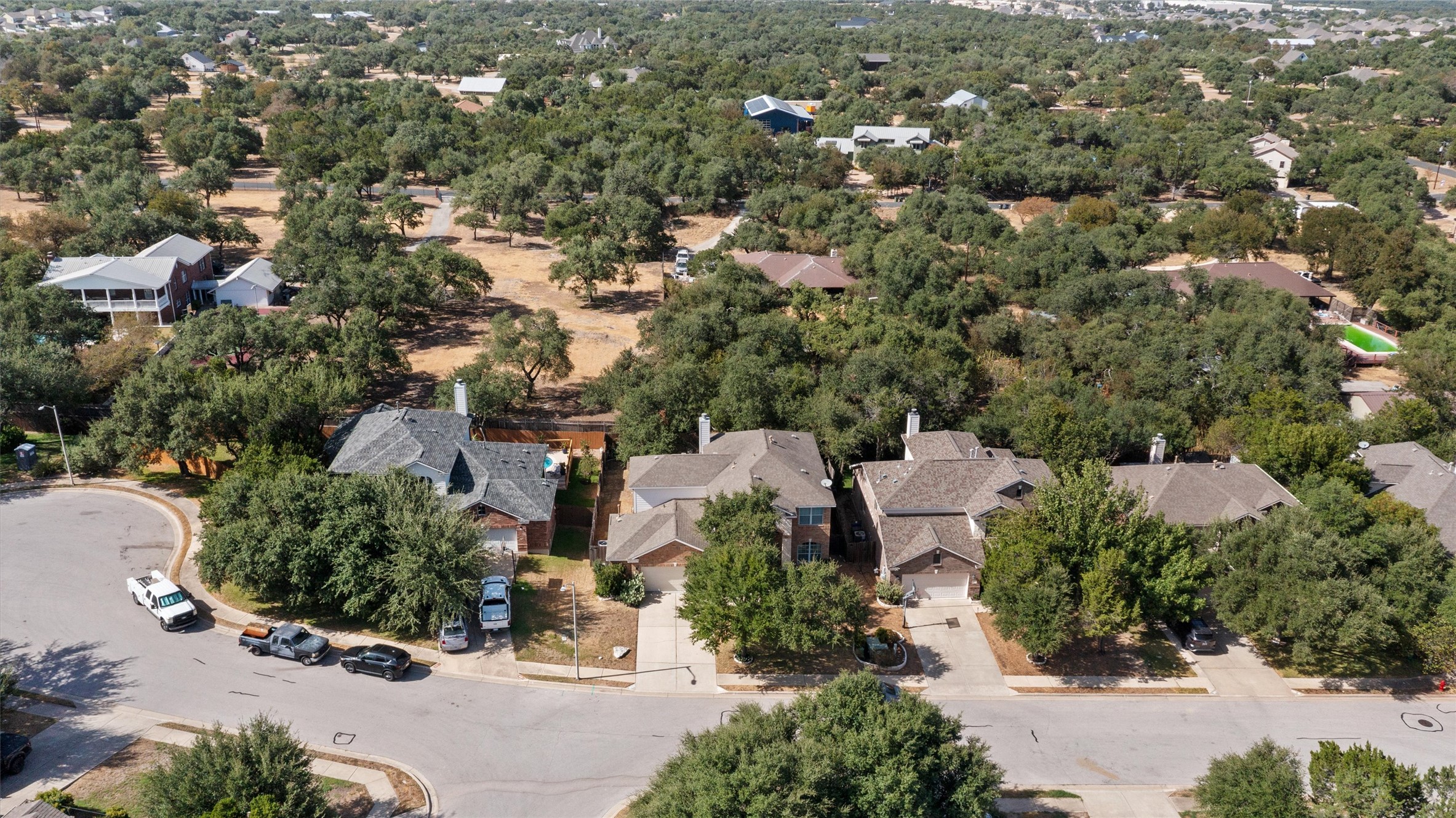 main property photo 31