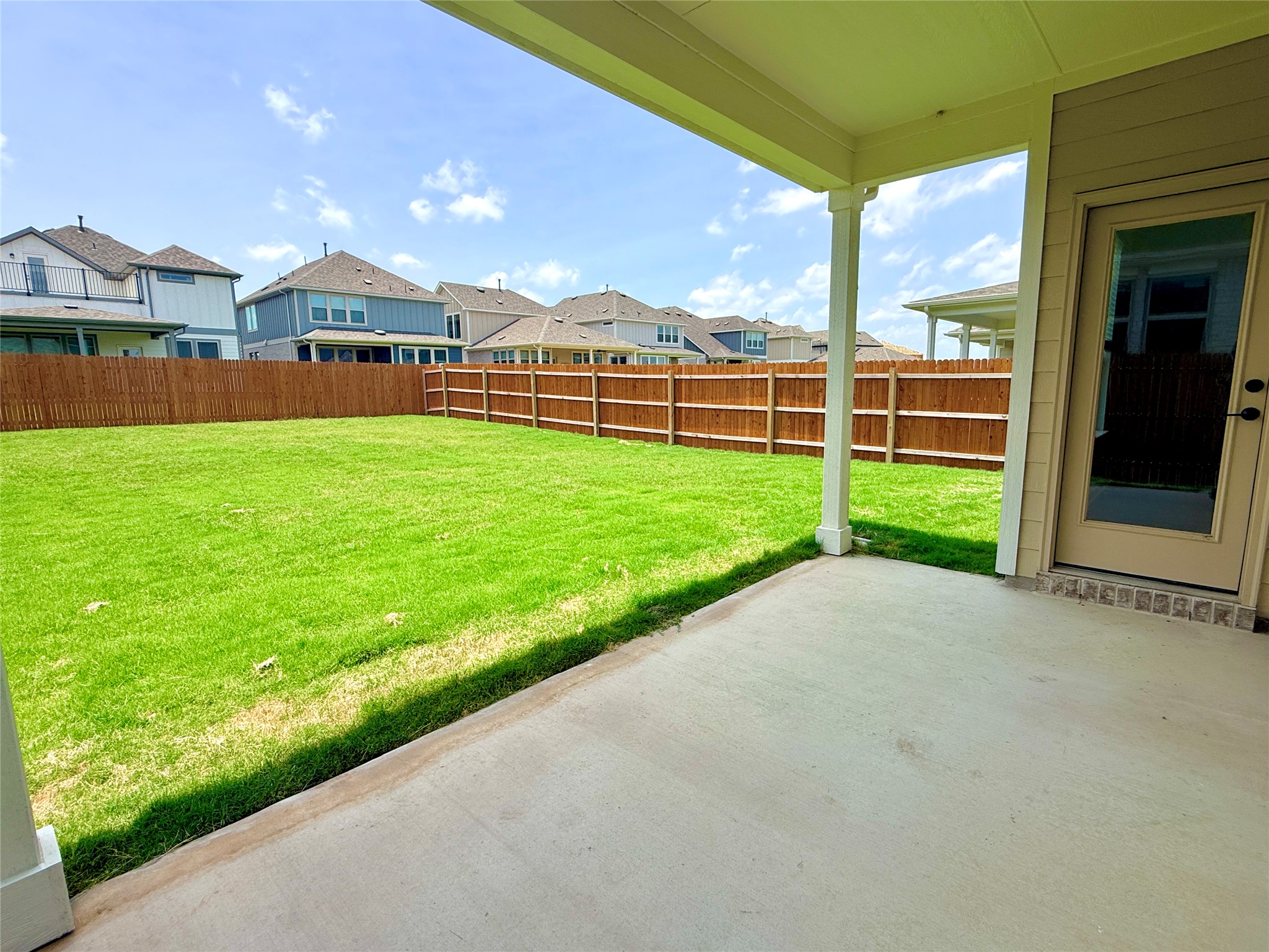 main property photo 10