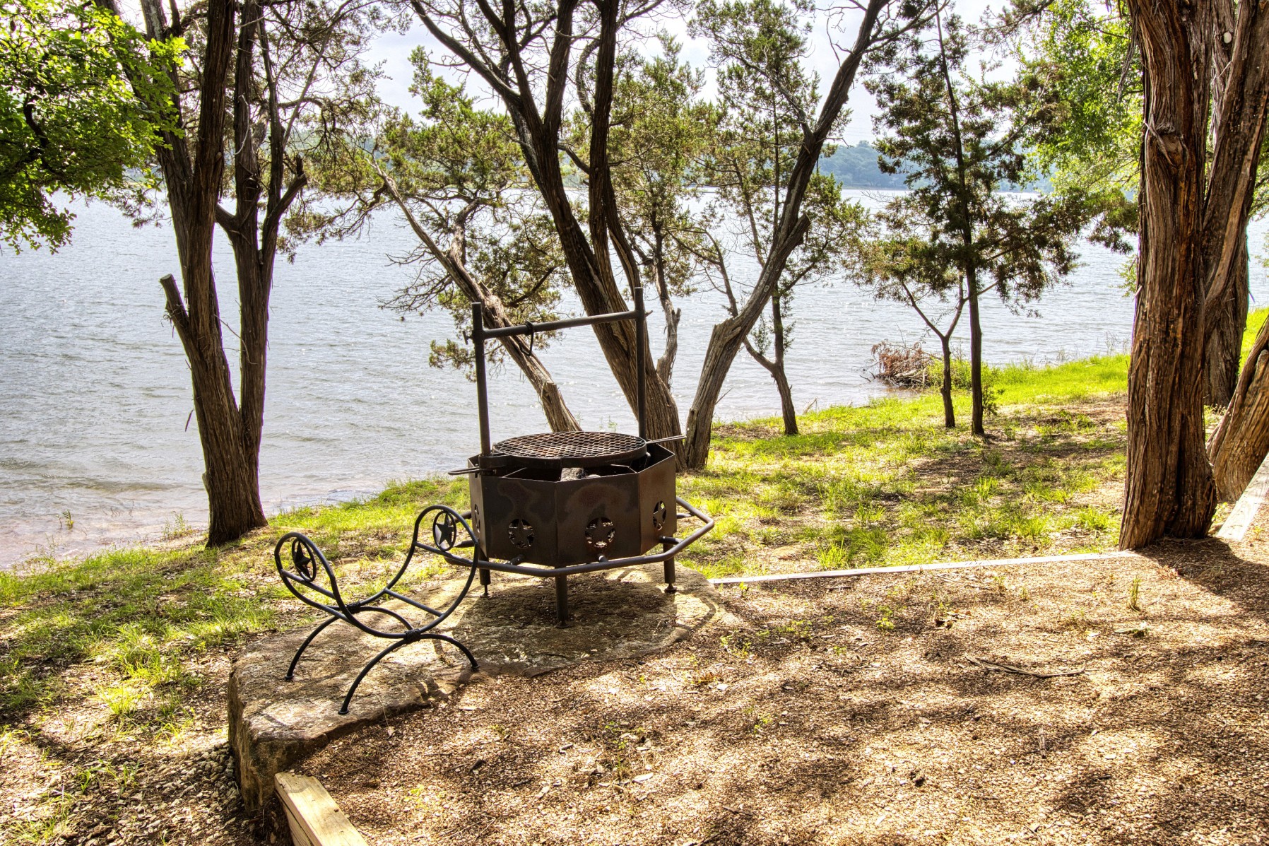 main property photo 36