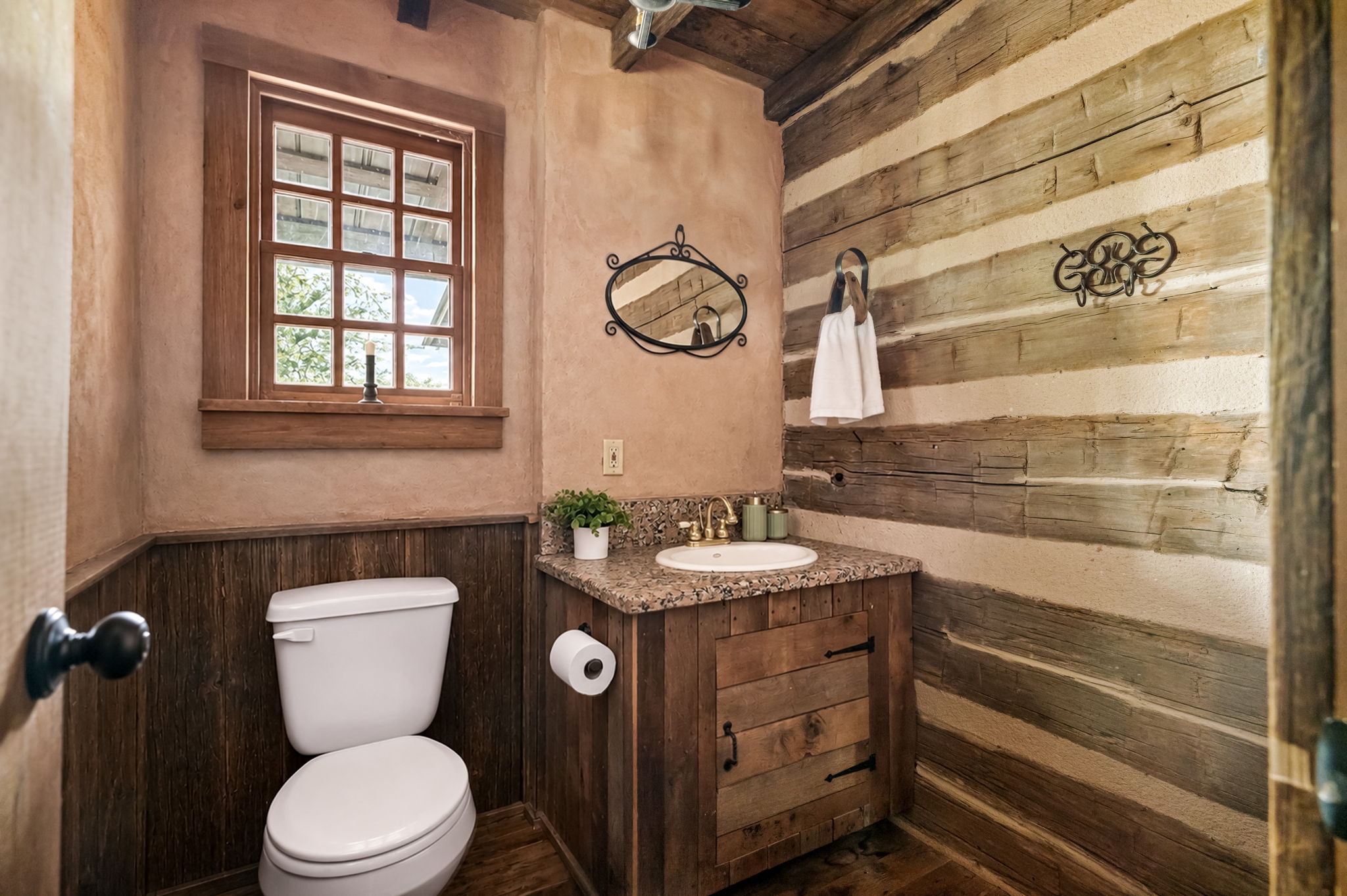 main property photo 13