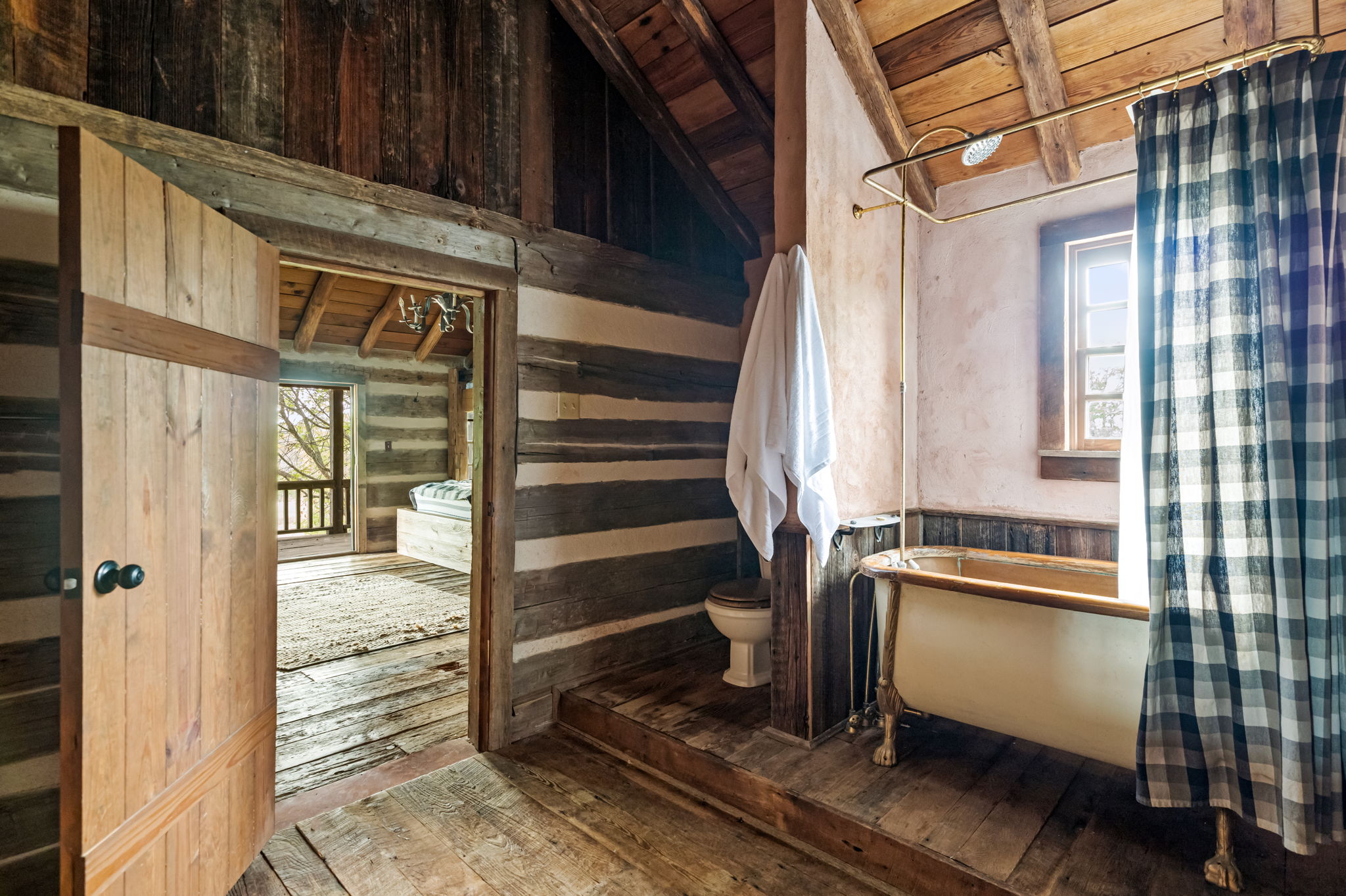 main property photo 26