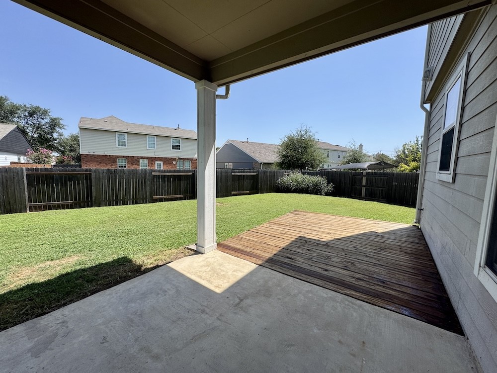 main property photo 20