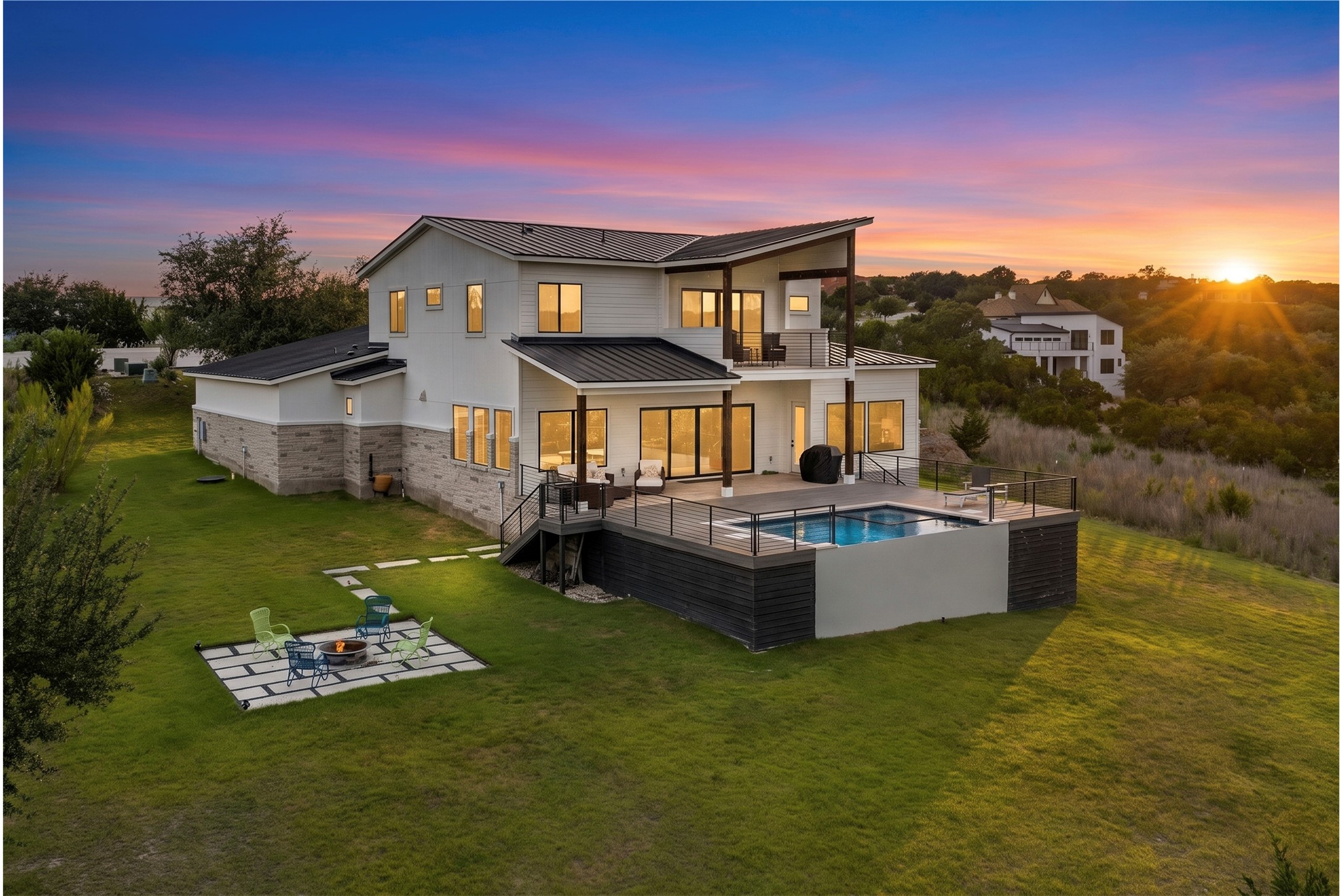 main property photo 37