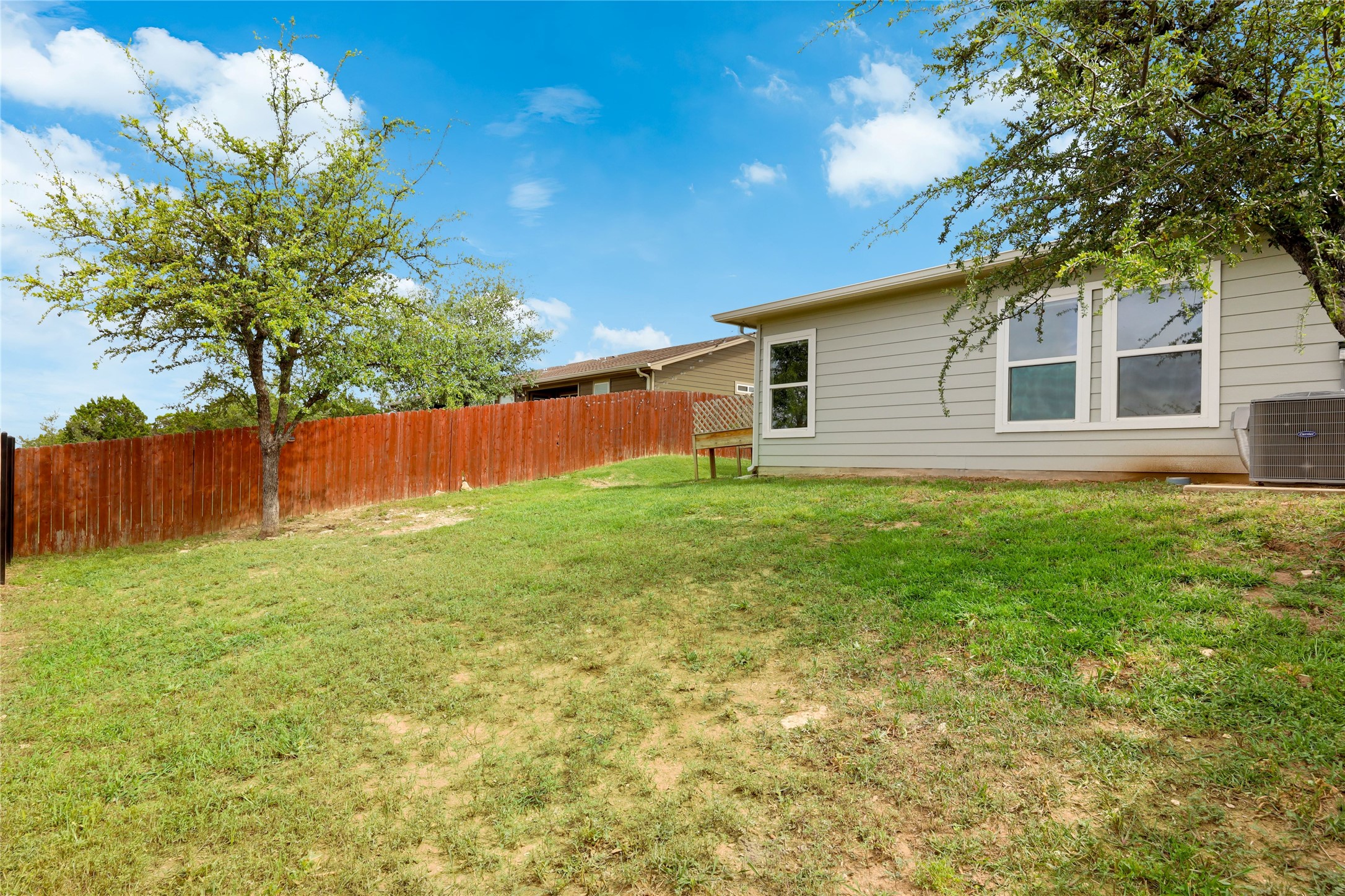 main property photo 24