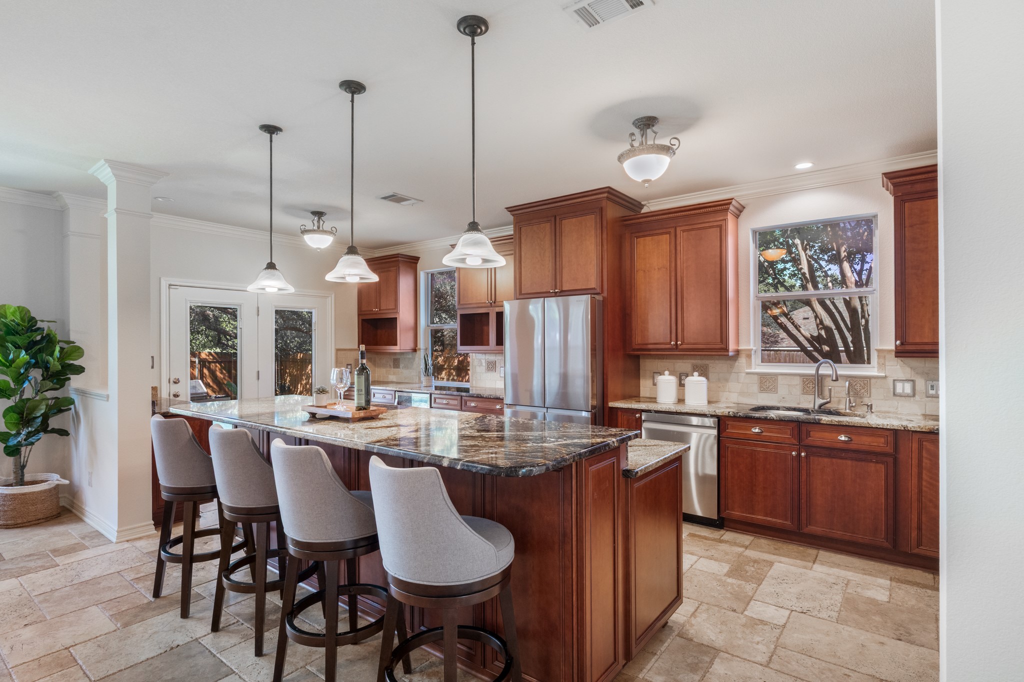 main property photo 12