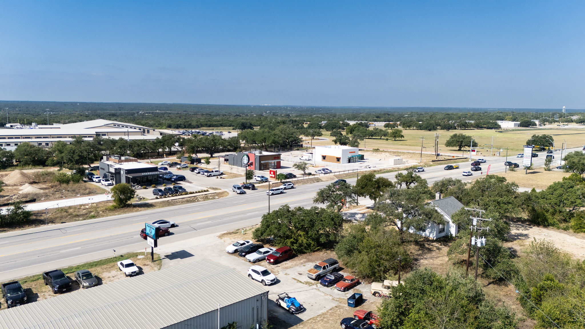 main property photo 10