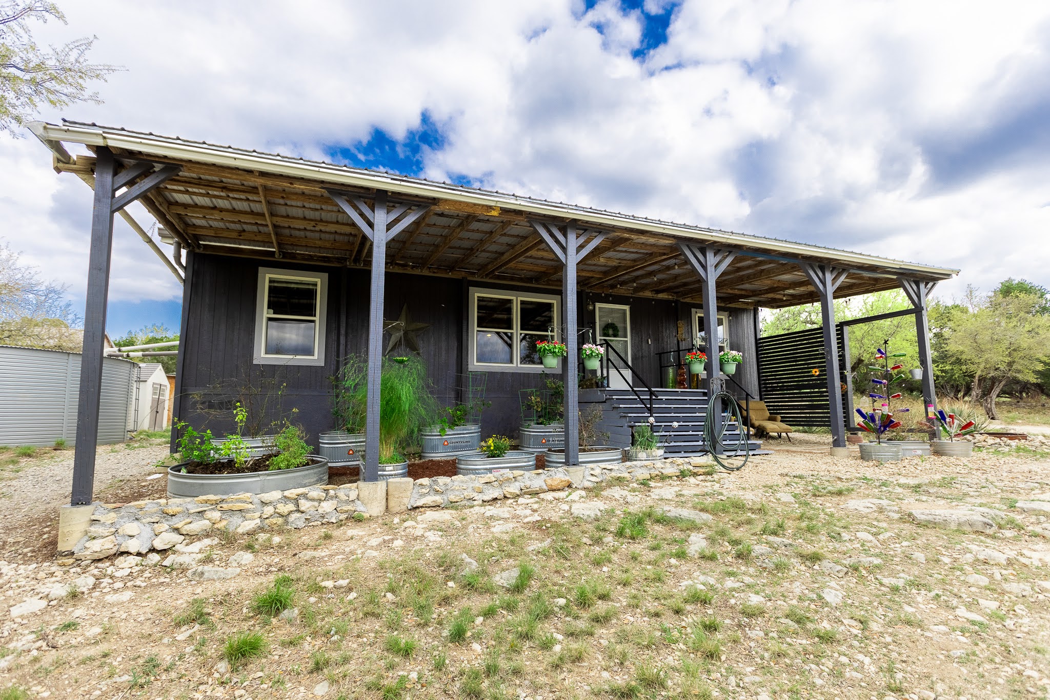 main property photo 20