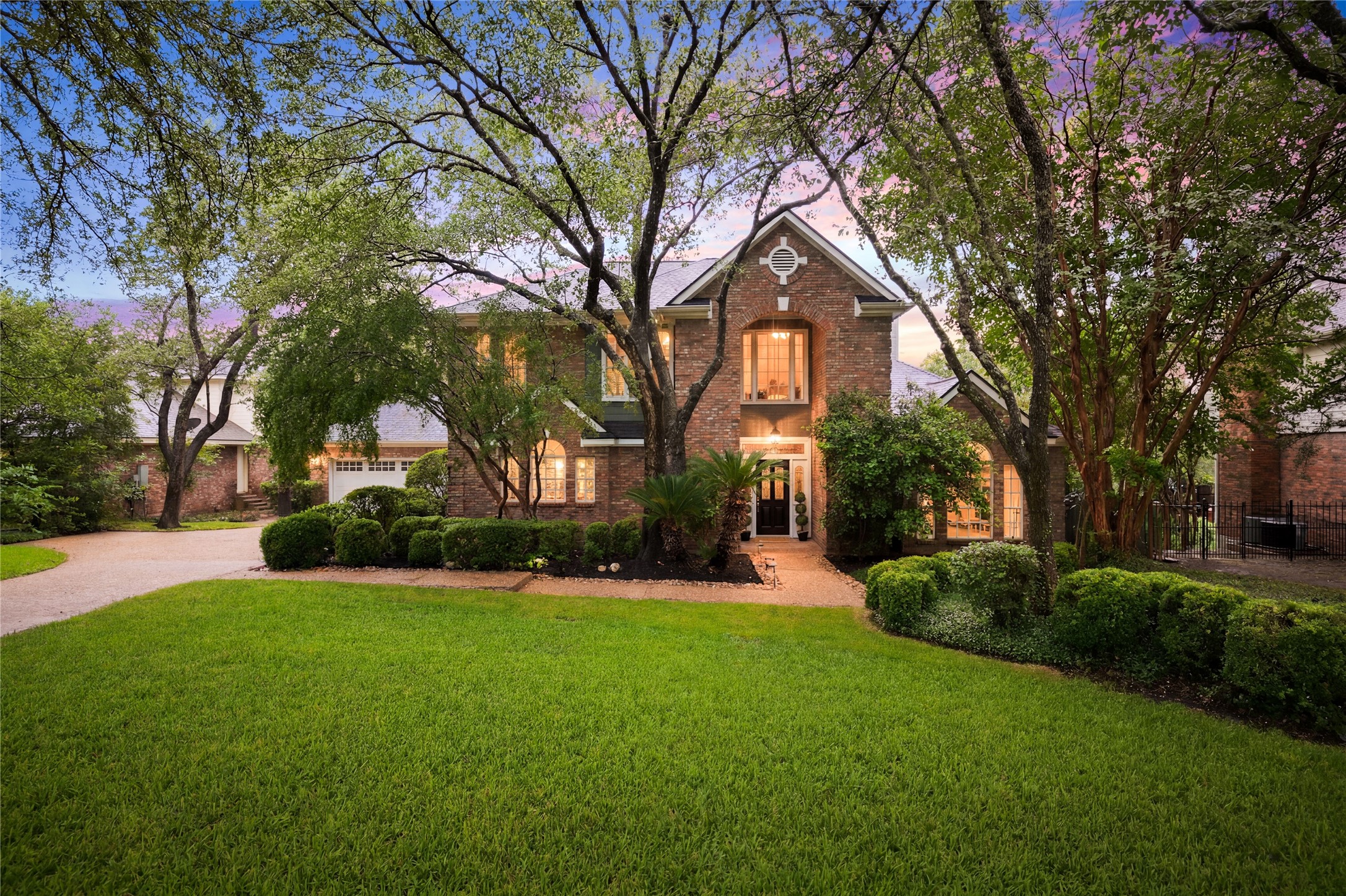 main property photo 18