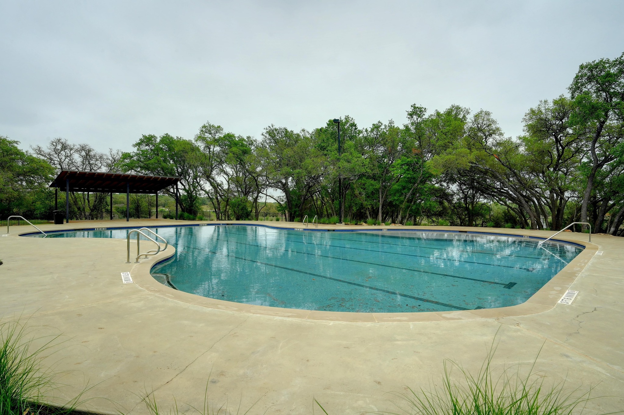 main property photo 35