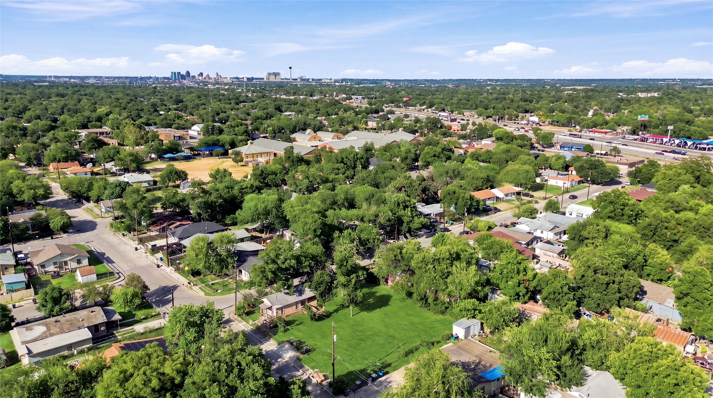 main property photo 8