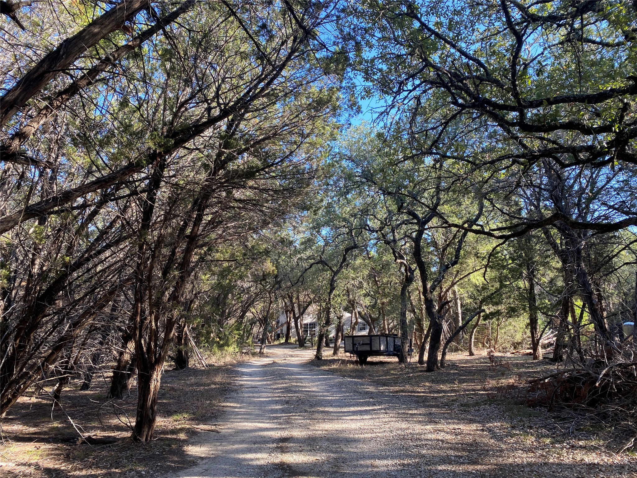 main property photo 16