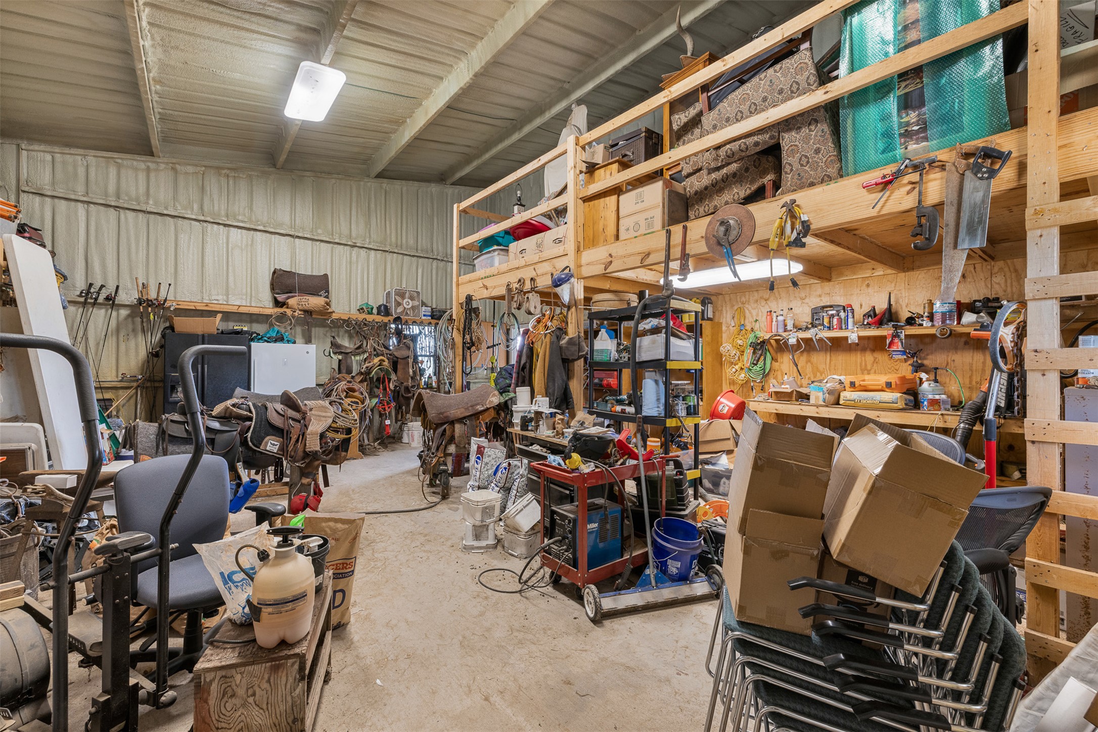 main property photo 17