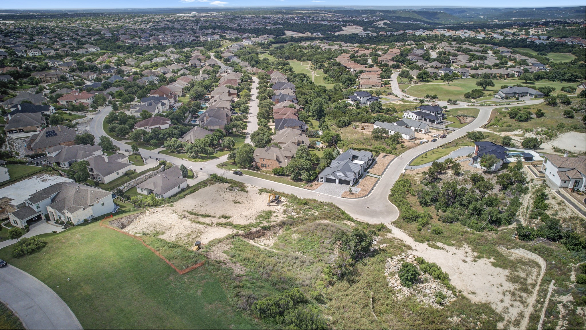 main property photo 10