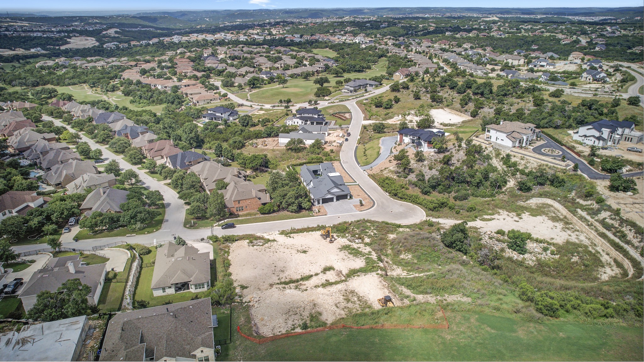 main property photo 8