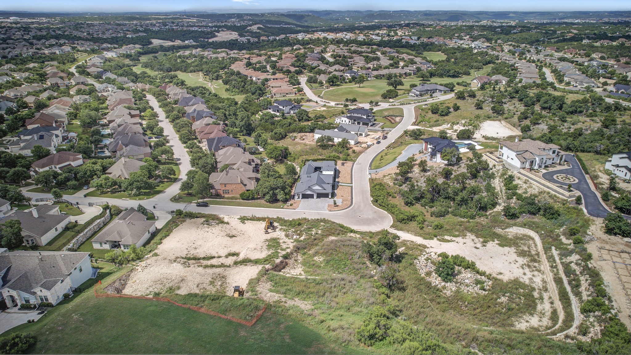 main property photo 9