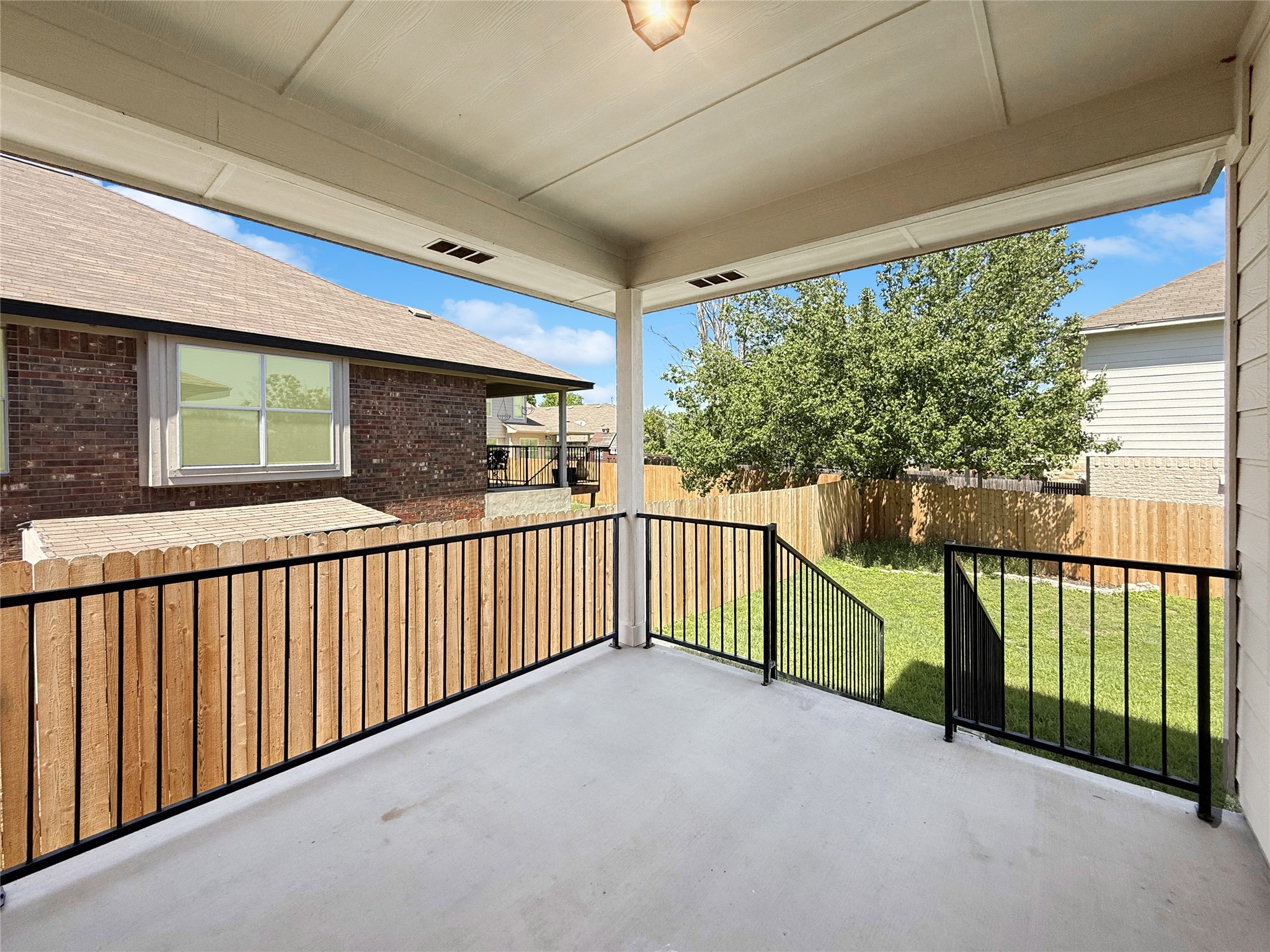 main property photo 26