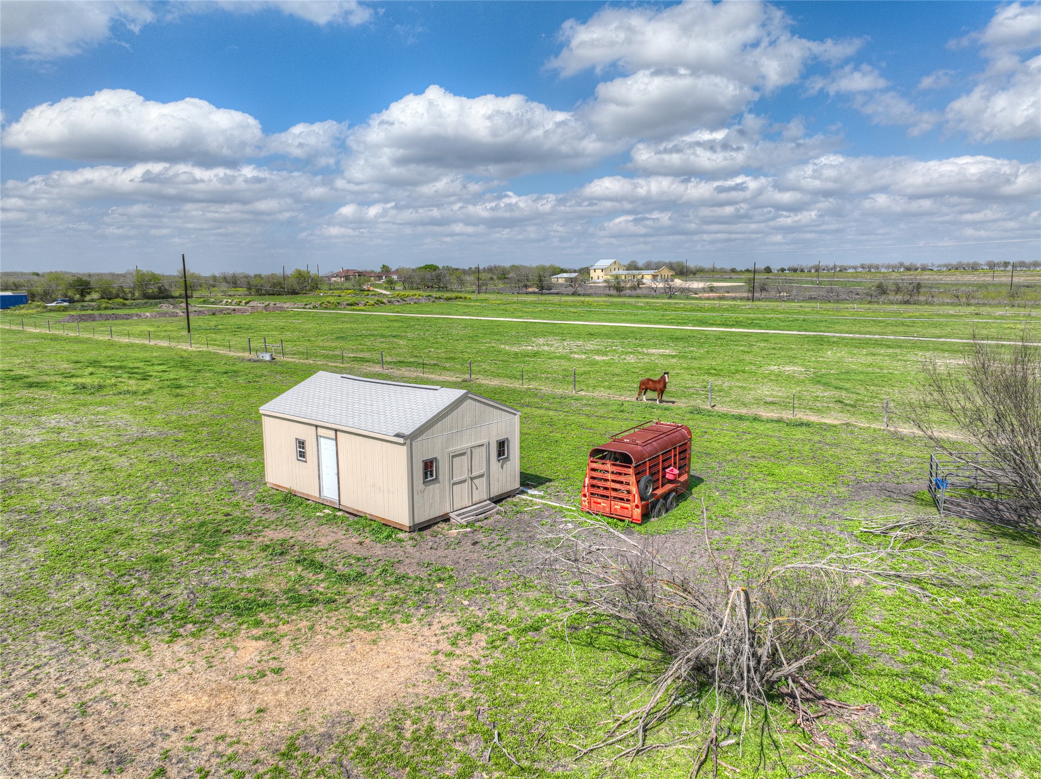 main property photo 8