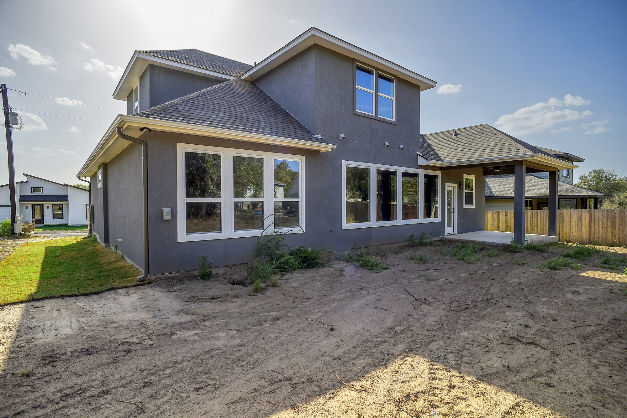 main property photo 36