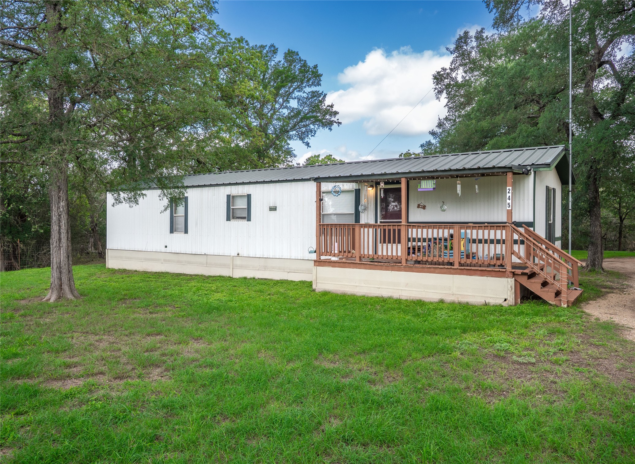 main property photo 36