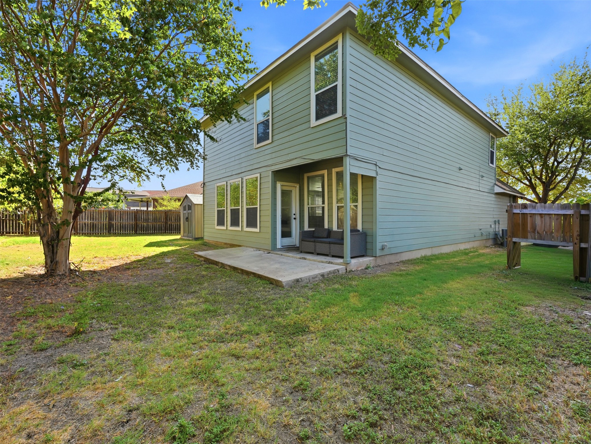 main property photo 34