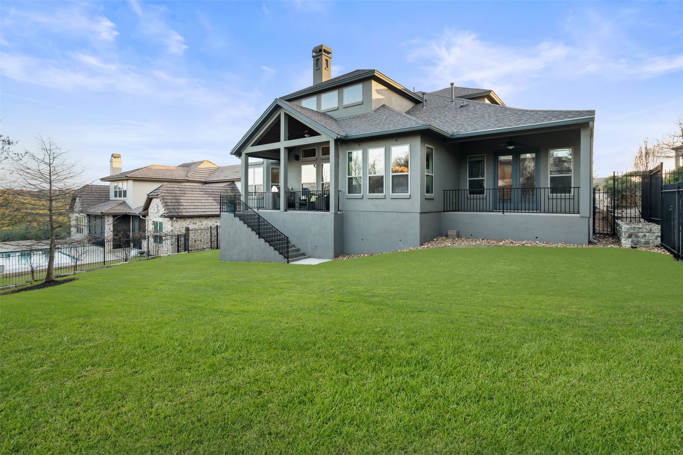 main property photo 36