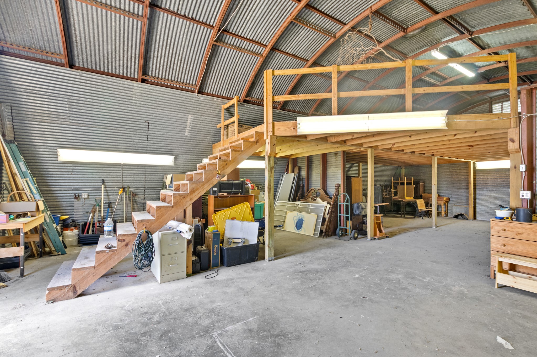 main property photo 39