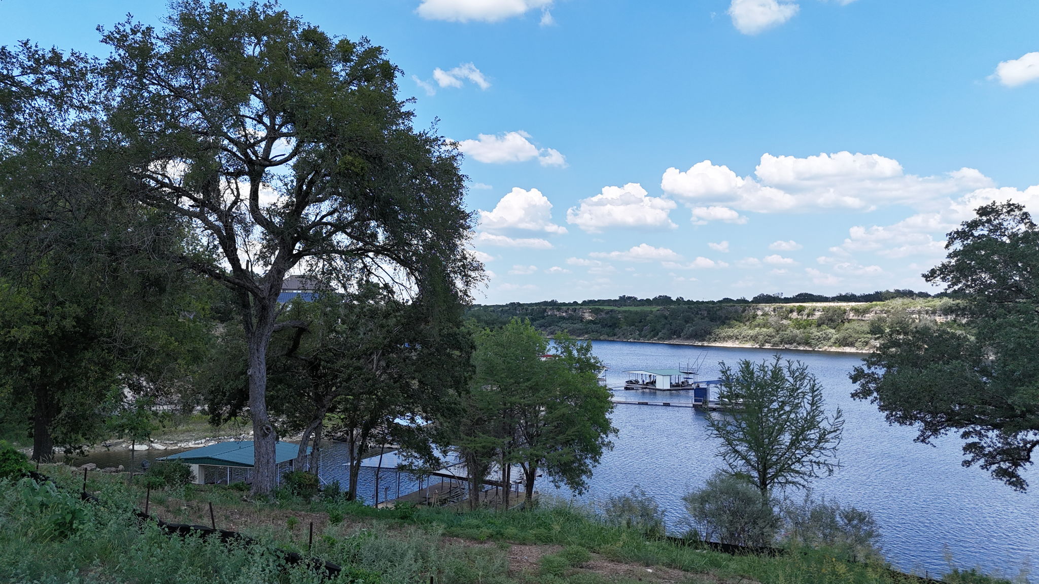 main property photo 25