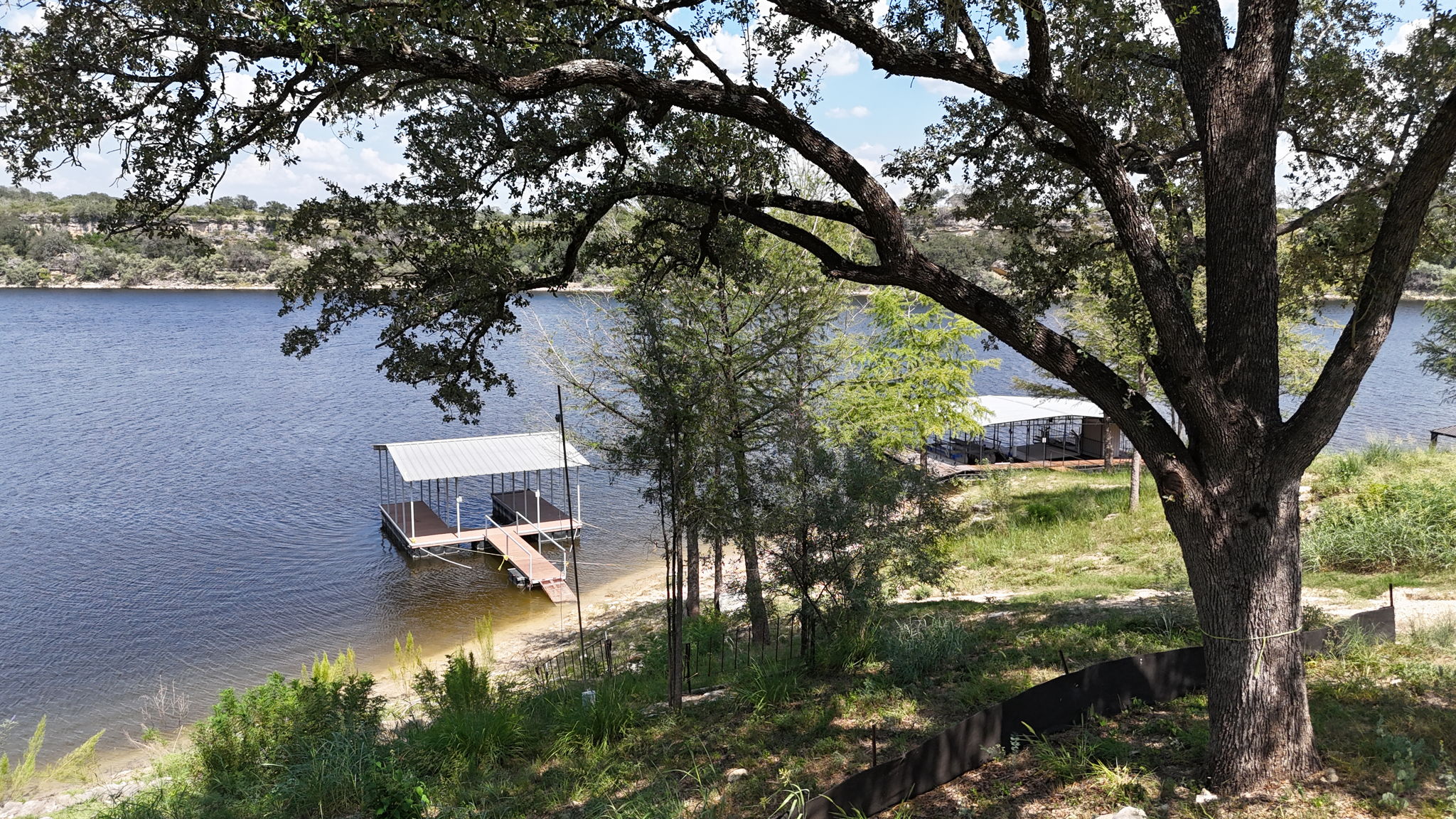 main property photo 27